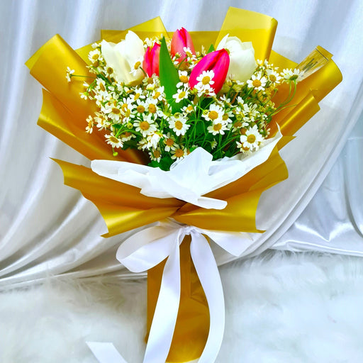 Bloomful Harmony - Hand bouquet - Tulip Bouquet - Daisy - Flower Delivery Singapore - Florist Singapore - Flower Bouquet - Well Live Florist