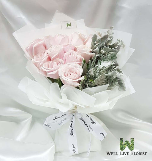 12 Pink Color Roses Hand Bouquet