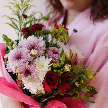 Choose the Right Flowers for International Women's Day
