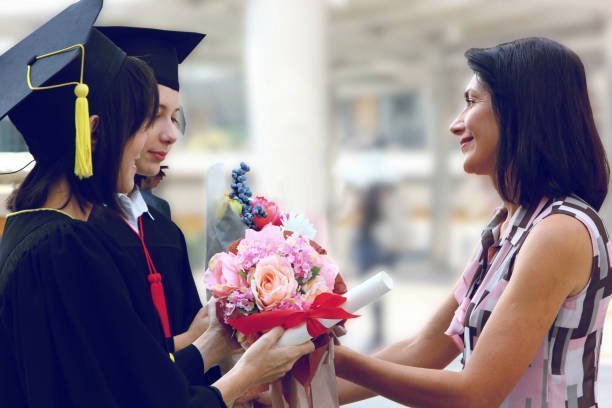 The Perfect Graduation Flower to Celebrate Achievements - Well Live Florist