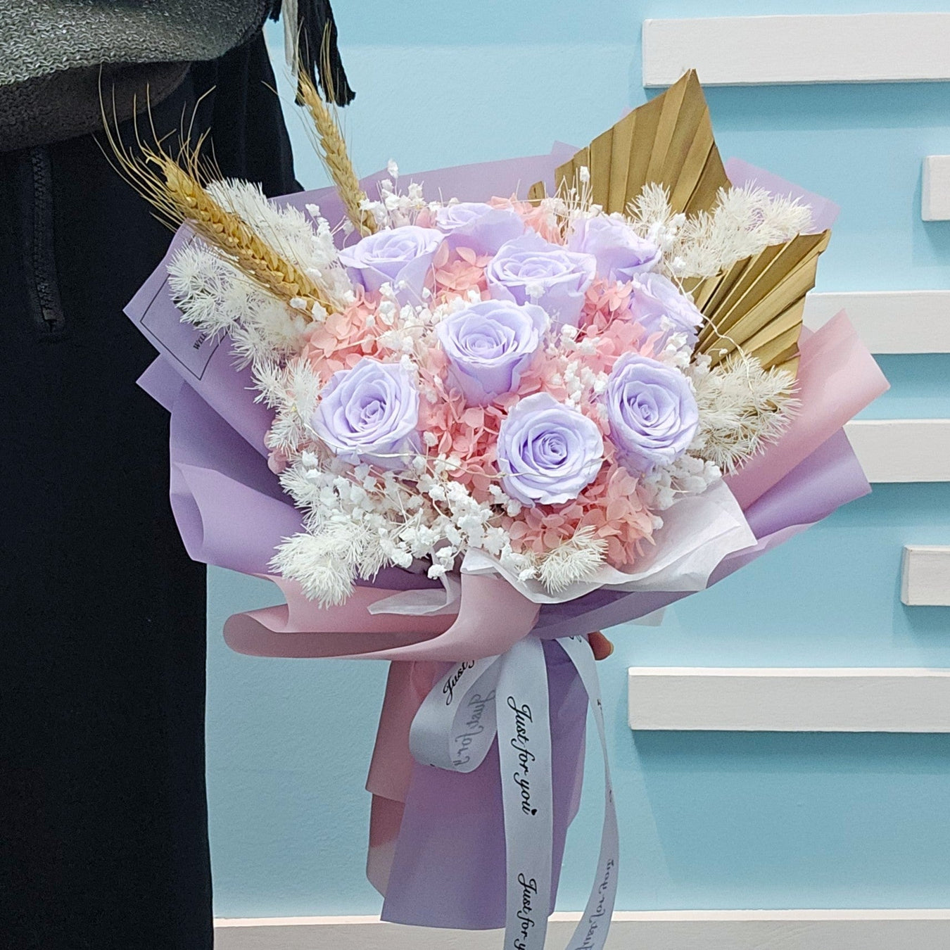 Preserved Flower Hand Bouquets Delivery In Singapore | Well Live Florist