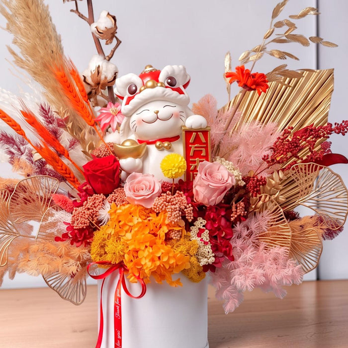 Grand opening gift Fortune Beckons flower box with lion dance headdress lucky cat figurine