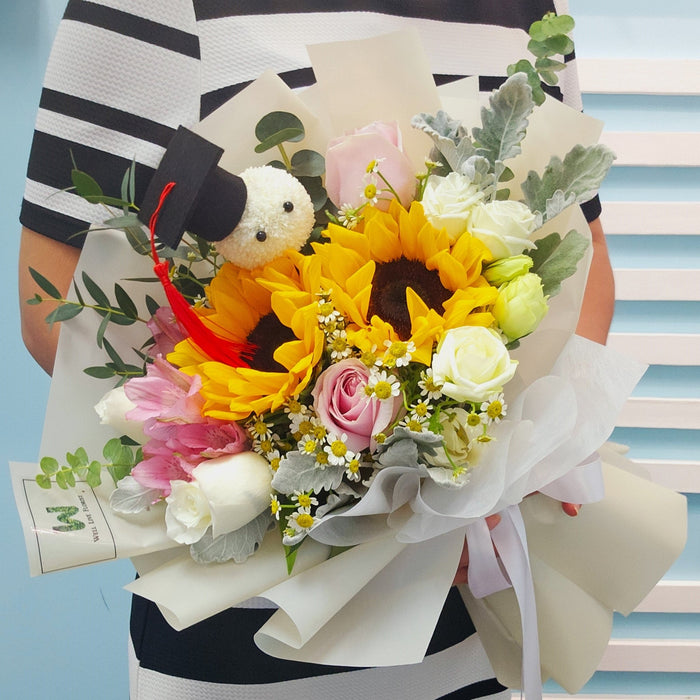 Blooming Achievement - Graduation Flower - Fresh Flower Bouquet - Flower Delivery Singapore - Well Live Florist