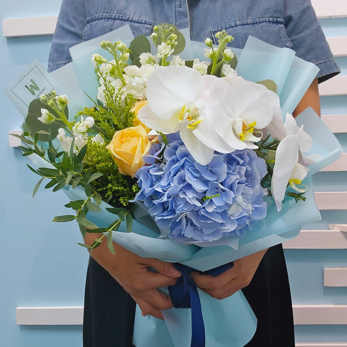 Blue Moonlight - Hydrangea Hand Bouquet - Flower Bouquet - Phalaenopsis - Flower Delivery Singapore - Well Live Florist