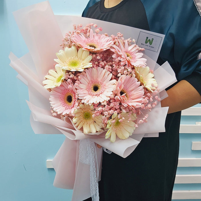 Feel For You - Gerbera Hand Bouquet - Flower Bouquet - Flower Delivery Singapore - Well Live Florist