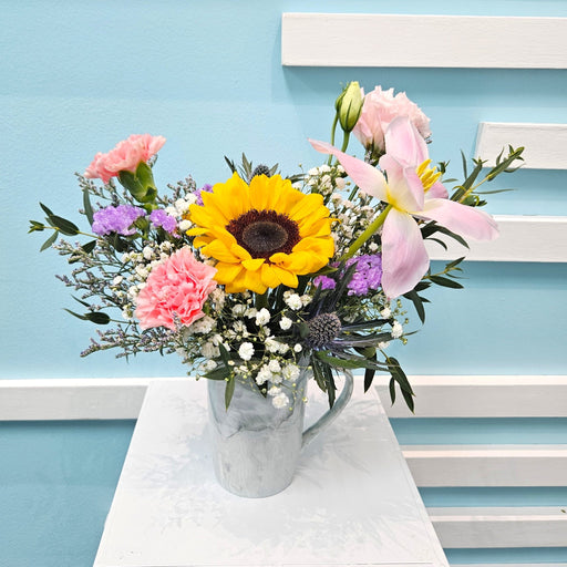 Garden Glimmer - Flower In Vase - Baby's Breath - Carnation - Flower Box - Well Live Florist