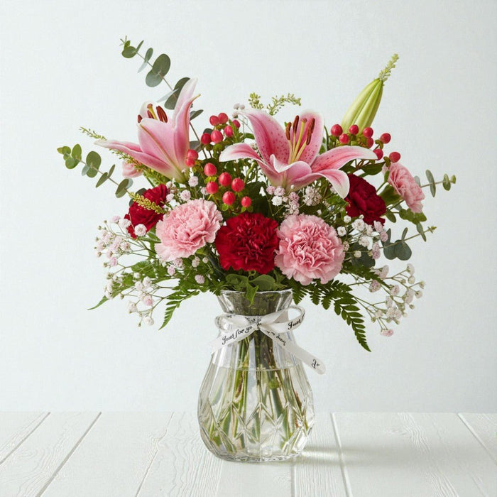 Lily Carnation Delight - Lily And Carnation Vase Arrangement - Flower In Vase - Flower Delivery Singapore - Well Live Florist