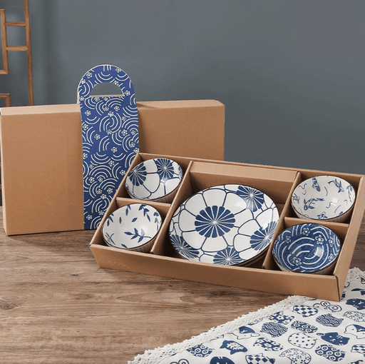 Plate & Bow Accent Gift - House Warming Gifts Delivery Singapore - Well Live Florist