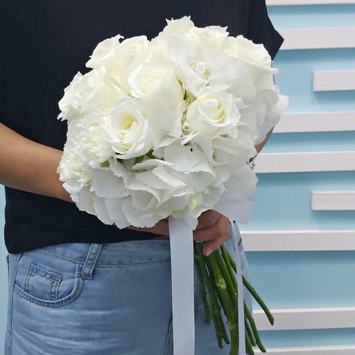 Pure Ivory Dream - wedding - Bridal Bouquet - Eustoma - Roses - Hydrangea - Well Live Florist