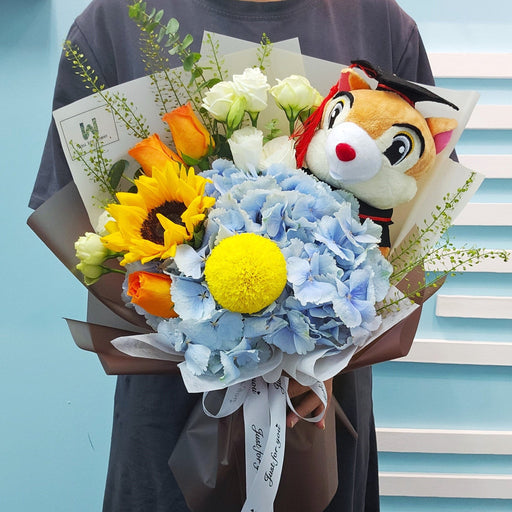 Sun-Kissed Grad - Graduation Hand Bouquet -  Flower Delivery Singapore - Well Live Florist