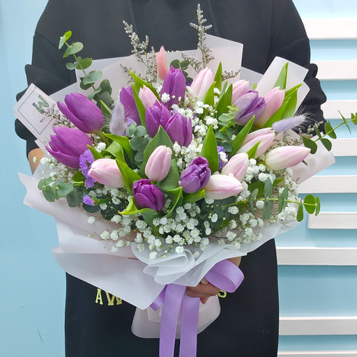 Tulip Bouquet Bliss - Hand Bouquet - Fresh Tulip Bouquet - Flower Delivery Singapore - Well Live Florist