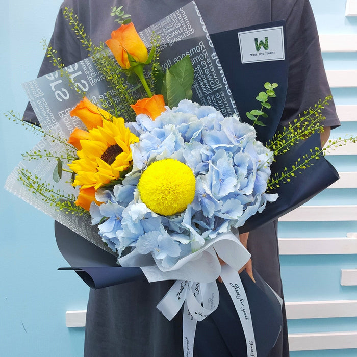 Whimsy Mix - Hydrangea Hand Bouquet - Fresh Flower - Flower Delivery Singapore - Well Live Florist