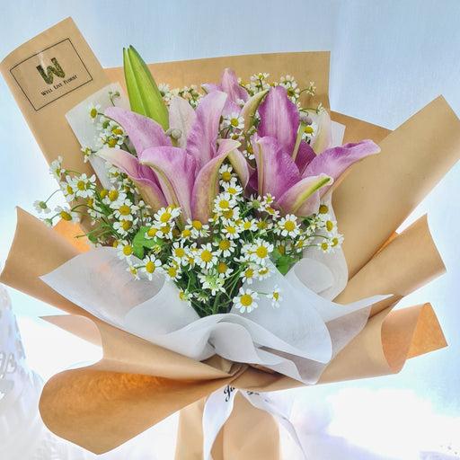 hand bouquet, flower bouquet, lily bouquet
