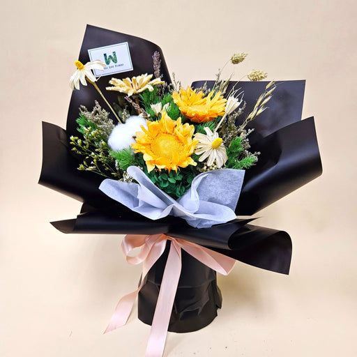 Timeless Sunflower Elegance - Preserved Sunflower Bouquet - Hand Bouquet - Flower Bouquet - Flower Delivery Singapore - Well Live Florist