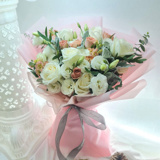 Stylish Spring - Hand Bouquet - Eustoma - Roses Well Live Florist
