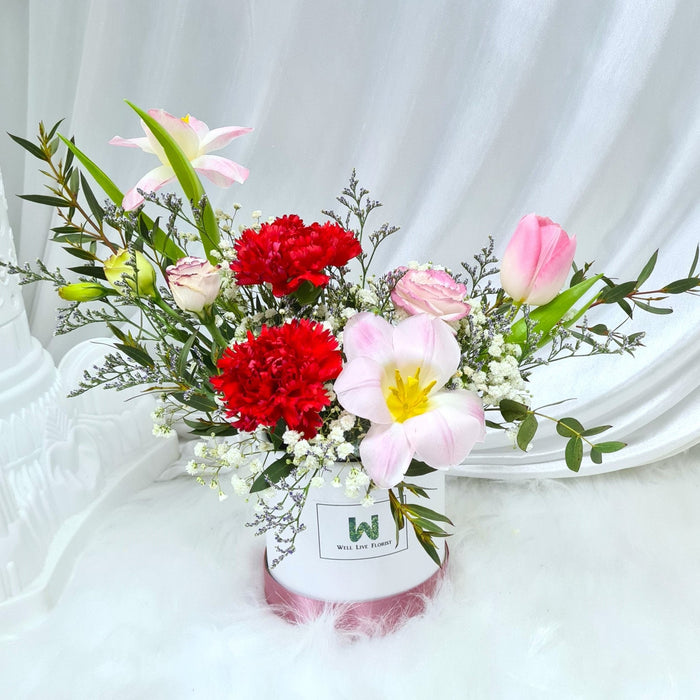 Vanessa - Flower Box - baby breath - Carnation - Eustoma - Well Live Florist