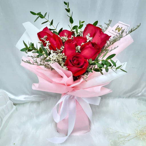 Lovey Dovey - Flower Bouquet - red rose bouquet - Hand Bouquet - Flower delivery Singapore - Well Live Florist